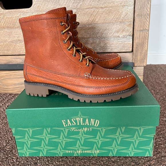 Eastland Charlie water resistant leather boots women's Size 8.5 - Picture 1 of 16